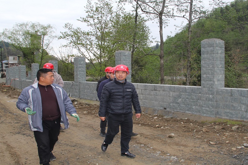 拼經濟，比發展④┃范文偉進行節前檢查